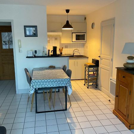 Appartement Centre Ville Pres Du Port Avec Parking Et Wifi La Rochelle  Eksteriør bilde