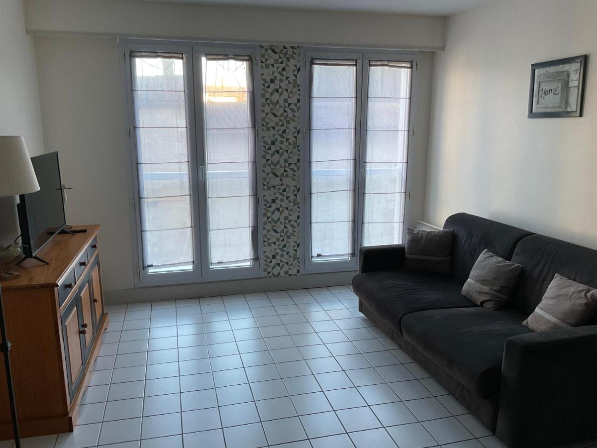 Appartement Centre Ville Pres Du Port Avec Parking Et Wifi La Rochelle  Eksteriør bilde
