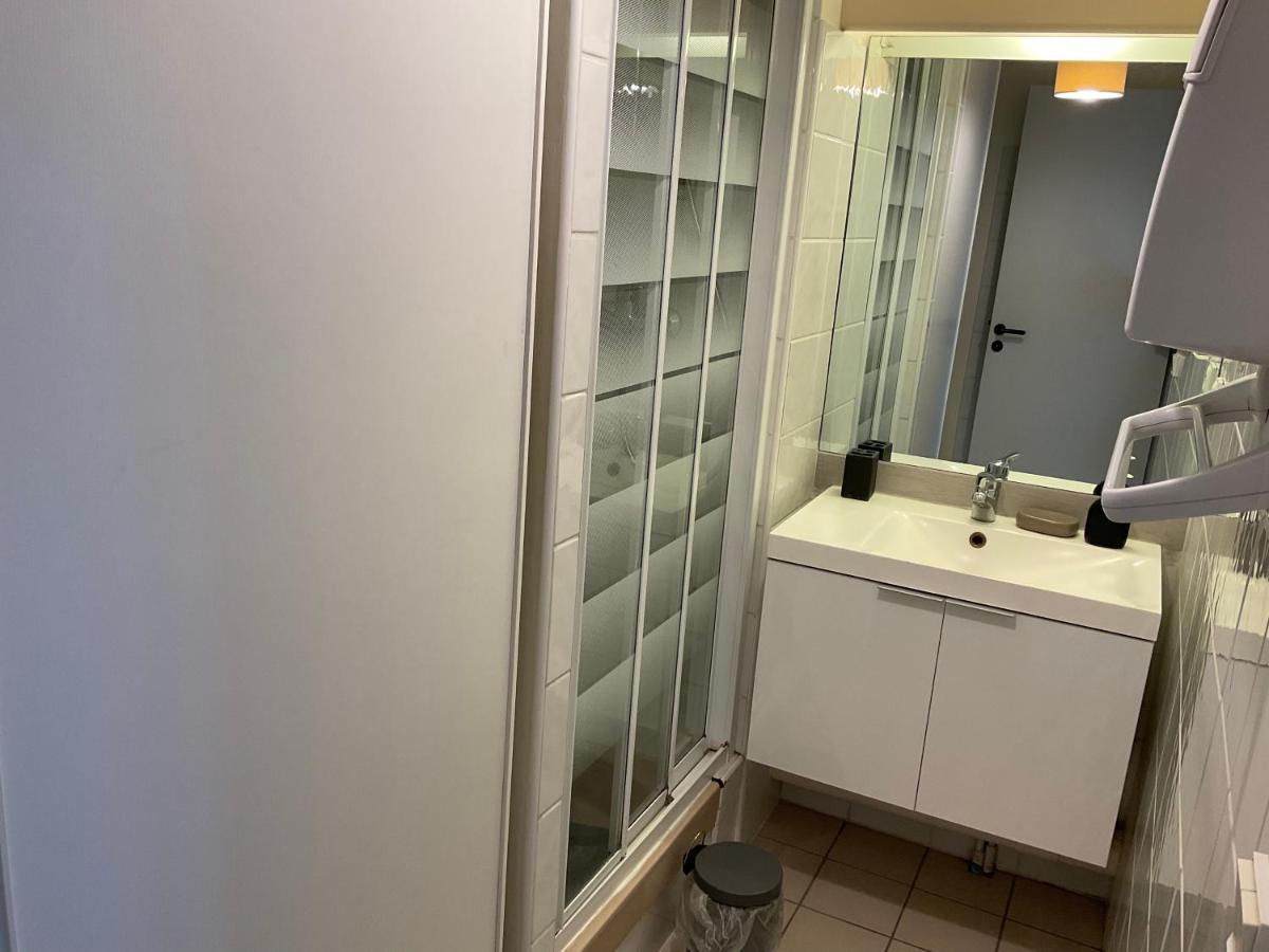 Appartement Centre Ville Pres Du Port Avec Parking Et Wifi La Rochelle  Eksteriør bilde