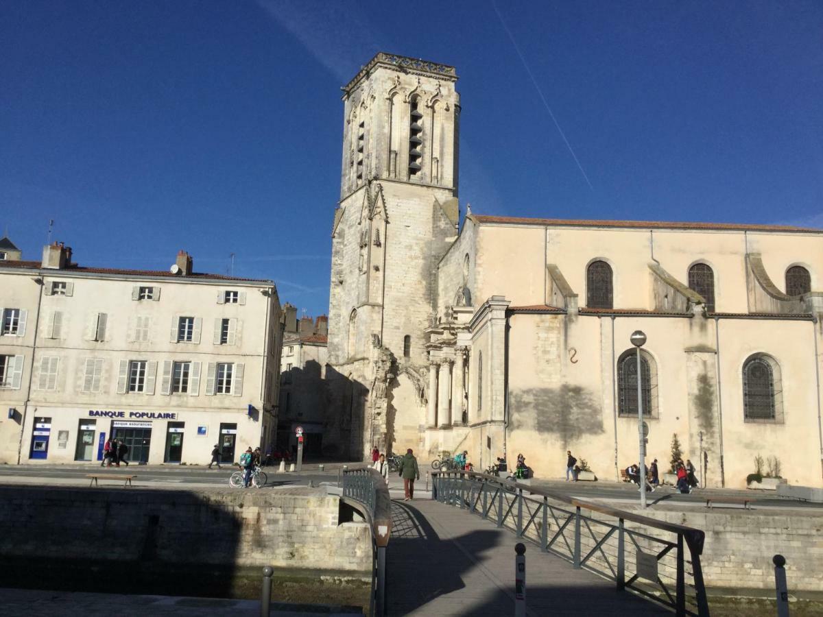 Appartement Centre Ville Pres Du Port Avec Parking Et Wifi La Rochelle  Eksteriør bilde
