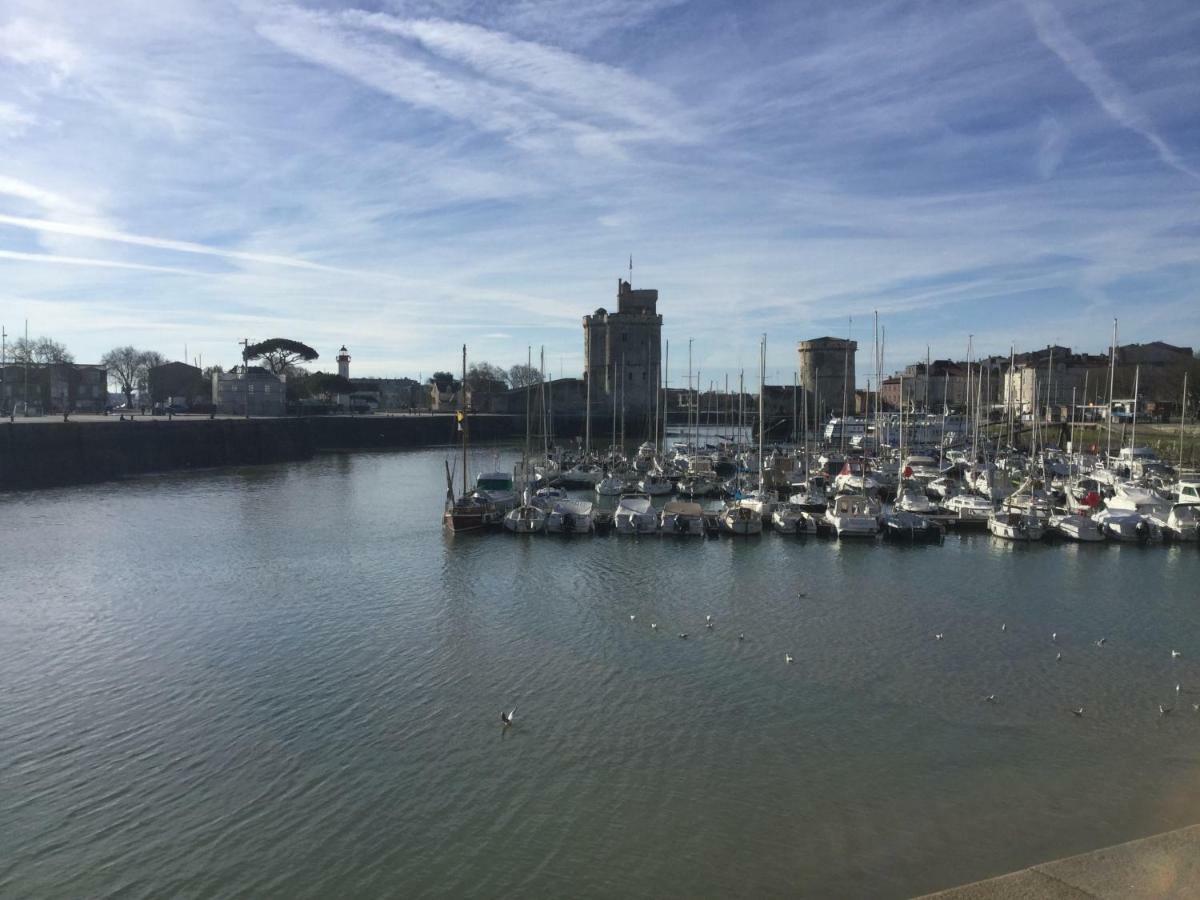 Appartement Centre Ville Pres Du Port Avec Parking Et Wifi La Rochelle  Eksteriør bilde